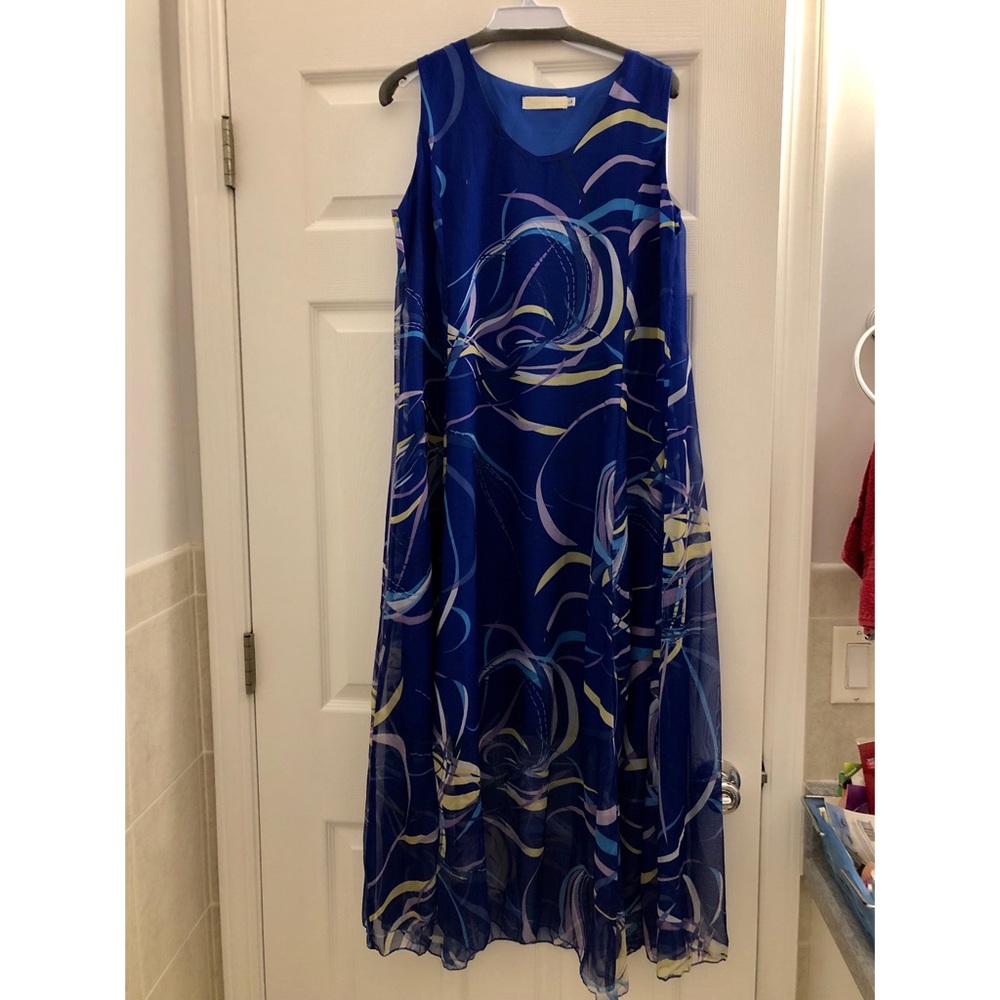 Blue dress